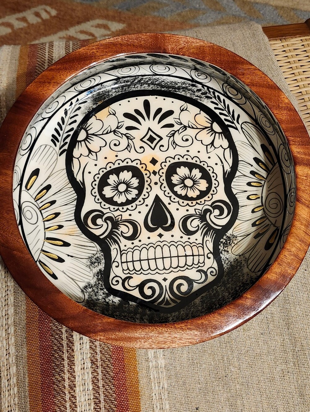 Mexican Mesquite Wood Day Of The Dead (Dia De Los Muertos) Sugar Skull Bowl